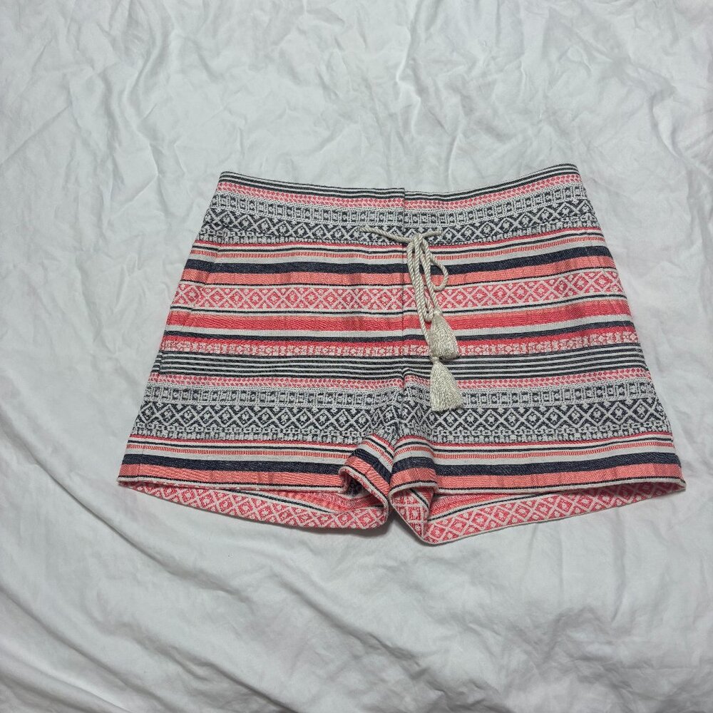5/$25 💐 | Loft Aztec Shorts